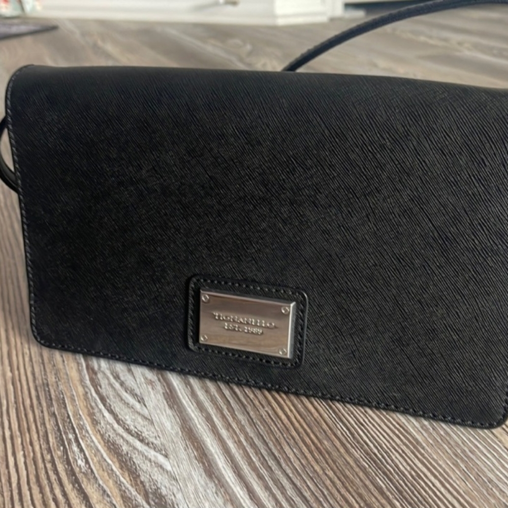 Tignanello NWOT Crossbody Bag - Picture 2 of 6